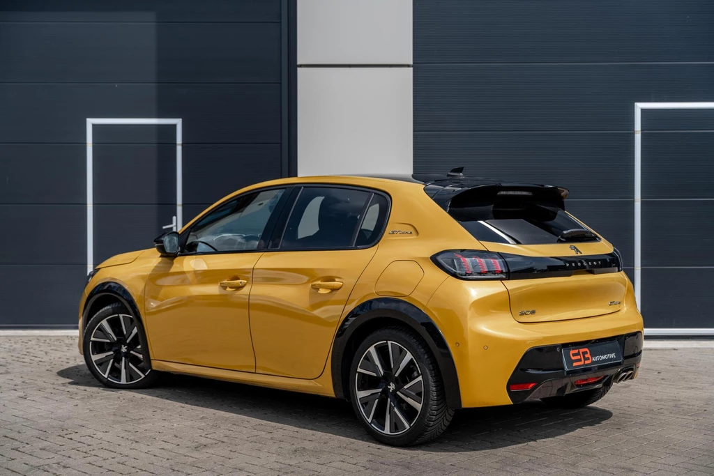 Peugeot 208 – foto 3
