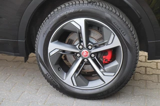 Jaguar E-PACE – thumbnail 101