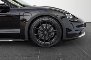 Porsche Taycan – thumbnail 15