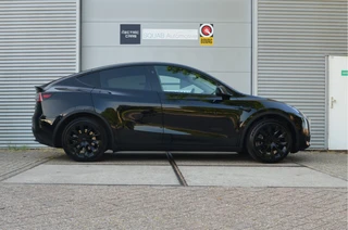 Tesla Model Y – thumbnail 4
