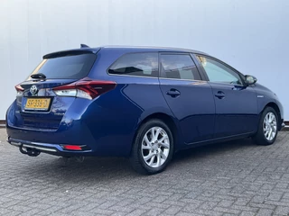 Toyota Auris – thumbnail 9