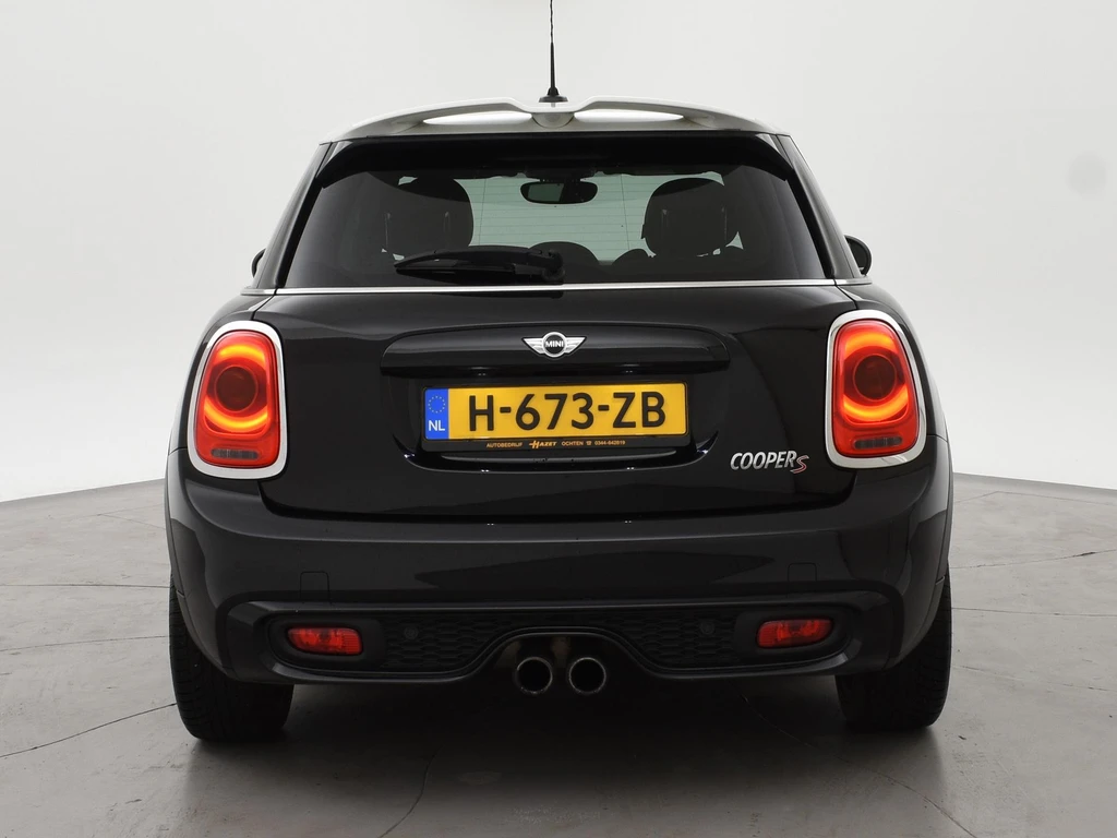 MINI 5-deurs – foto 3