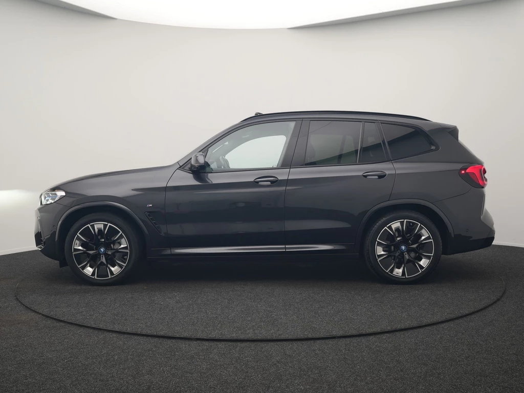 BMW iX3 – foto 3