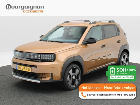 Fiat Grande Panda La Prima 113 PK 44 kWh | Stoel/Stuurverwarming | Voorruitverwarming | Cruise Control | Navigatie | Camera | Bluetooth | 17 Inch | 991 Km !!