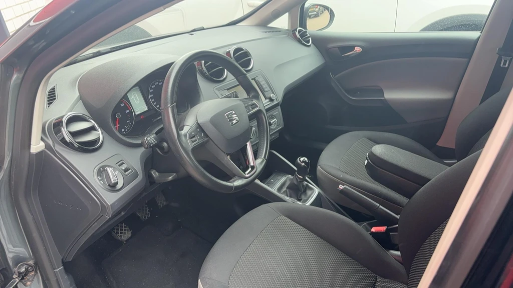 SEAT Ibiza – foto 4
