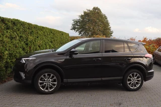 Toyota RAV4 – thumbnail 3