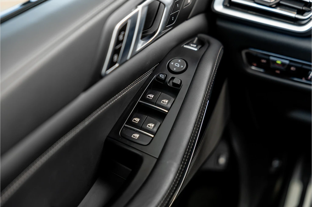 BMW X5 – foto 32
