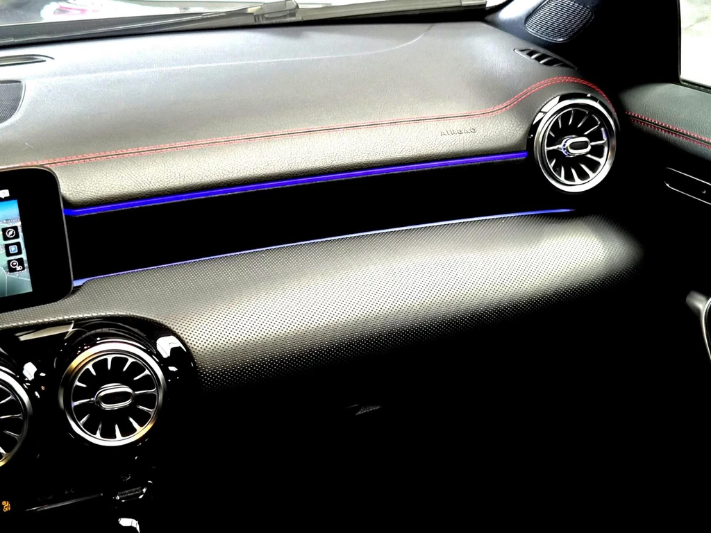 Mercedes-Benz CLA – foto 9