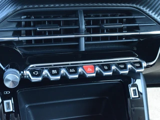 Peugeot 2008 – thumbnail 14