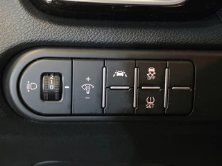 Kia Ceed – thumbnail 21