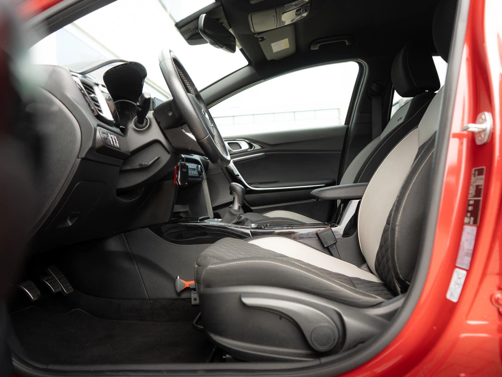 Kia ProCeed – foto 17