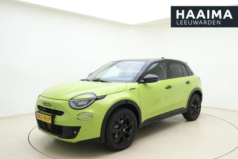 Fiat 600e La Prima 54 kWh | DEMO | 8 Jaar fabrieksgarantie | Massagestoelen | Camera | Elektrische achterklep | Zwart dak | Keyless | Lichtmetalen velgen black