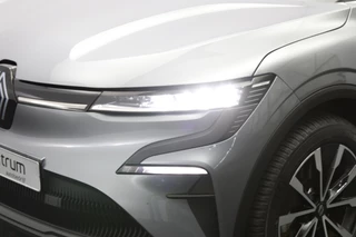 Renault Megane E-Tech – thumbnail 17
