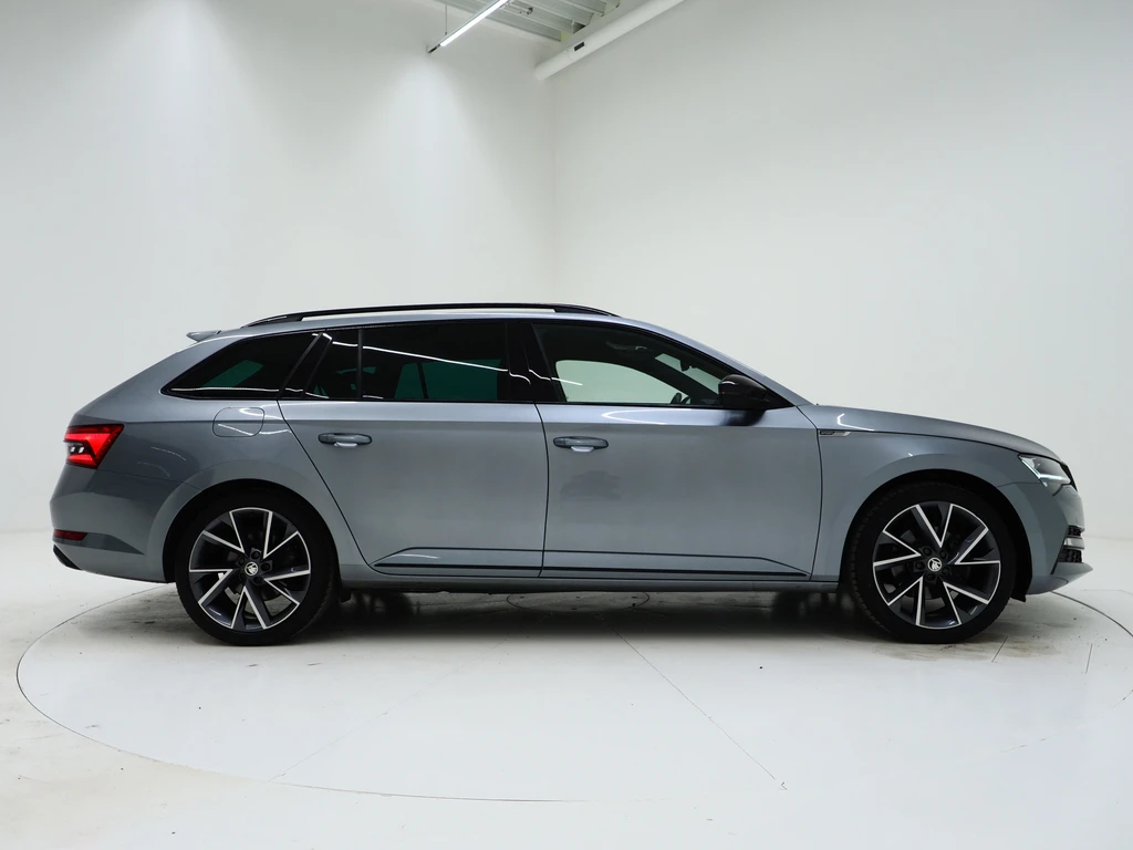 Škoda Superb – foto 6
