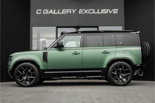Land Rover Defender – thumbnail 3