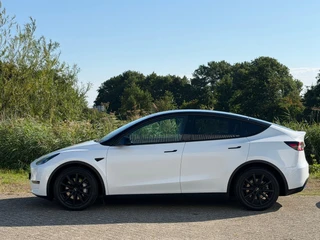 Tesla Model Y – thumbnail 4