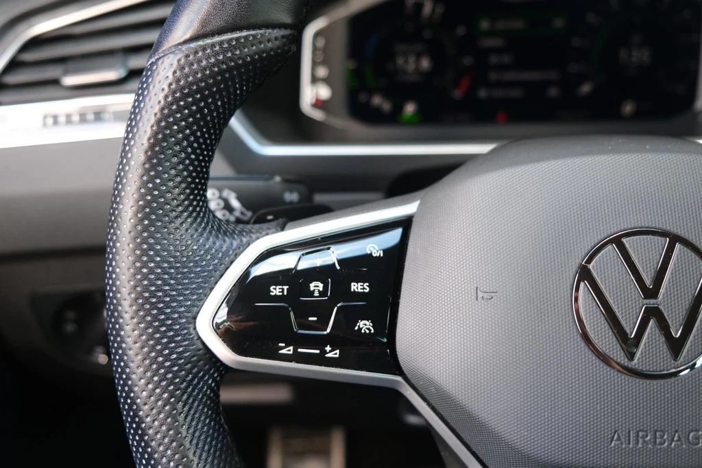 Volkswagen Tiguan – foto 16