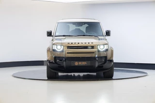 Land Rover Defender – thumbnail 9