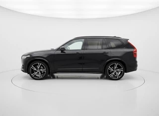 Volvo XC90 – thumbnail 2