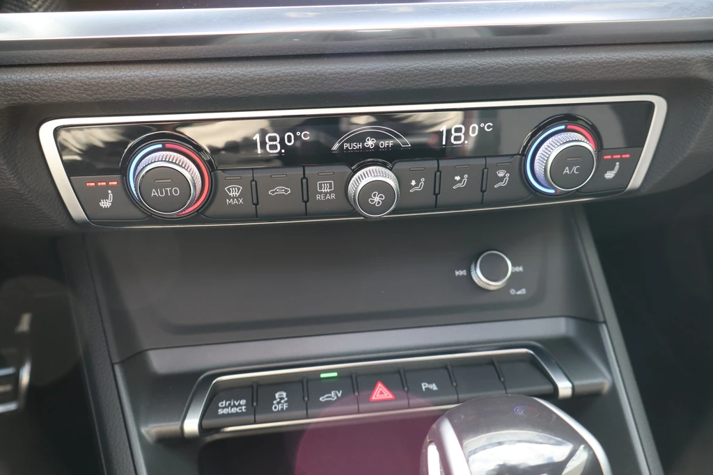 Audi Q3 – foto 18