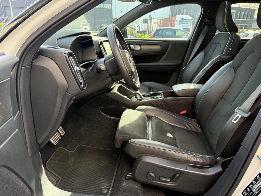 Volvo XC40 – foto 13
