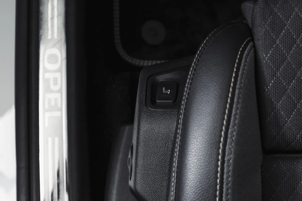 Opel Grandland – foto 19