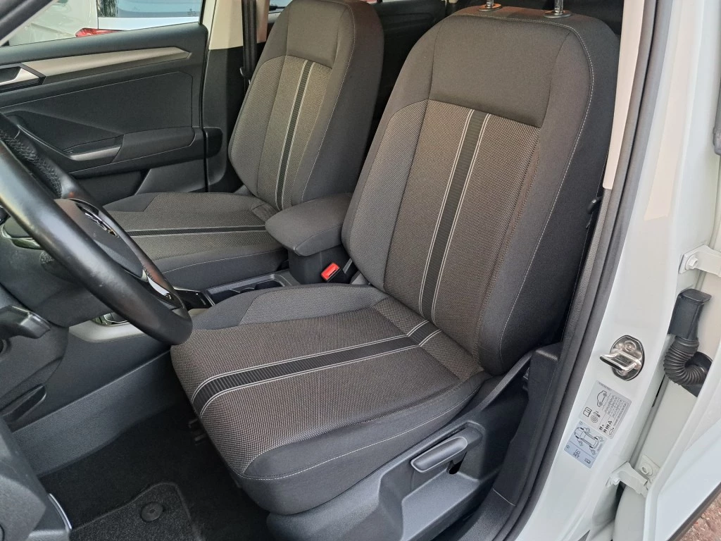 Volkswagen T-Roc – foto 13