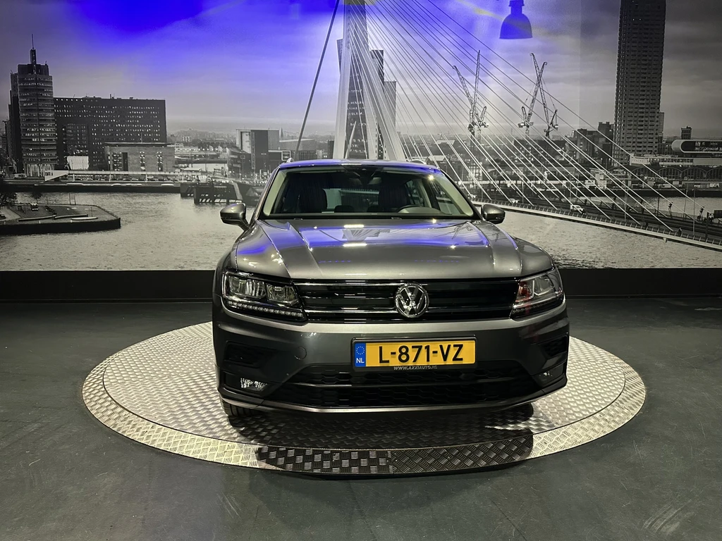 Volkswagen Tiguan – foto 18