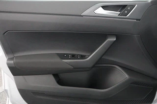 Volkswagen Taigo – thumbnail 41