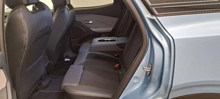 Ford Explorer – foto 21