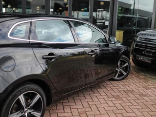 Volvo V40 – thumbnail 8