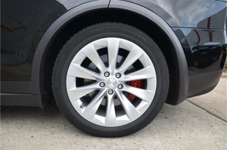 Tesla Model X – thumbnail 35