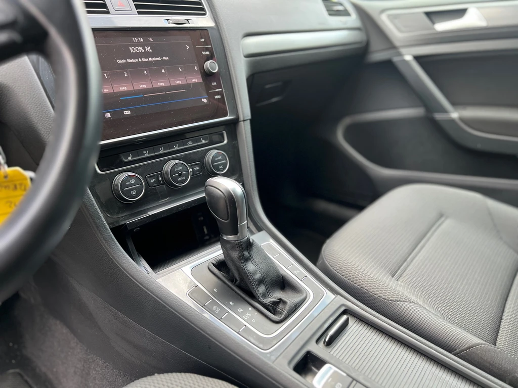 Volkswagen Golf – foto 25