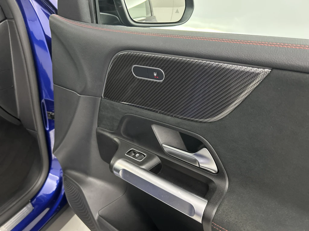 Mercedes-Benz GLB – foto 27