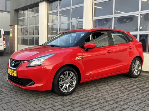 Suzuki Baleno 1.2 Exclusive Airco Stoelverwarming Trekhaak Telefoonverbinding Stuurwielbediening Lichtmetalenvelgen
