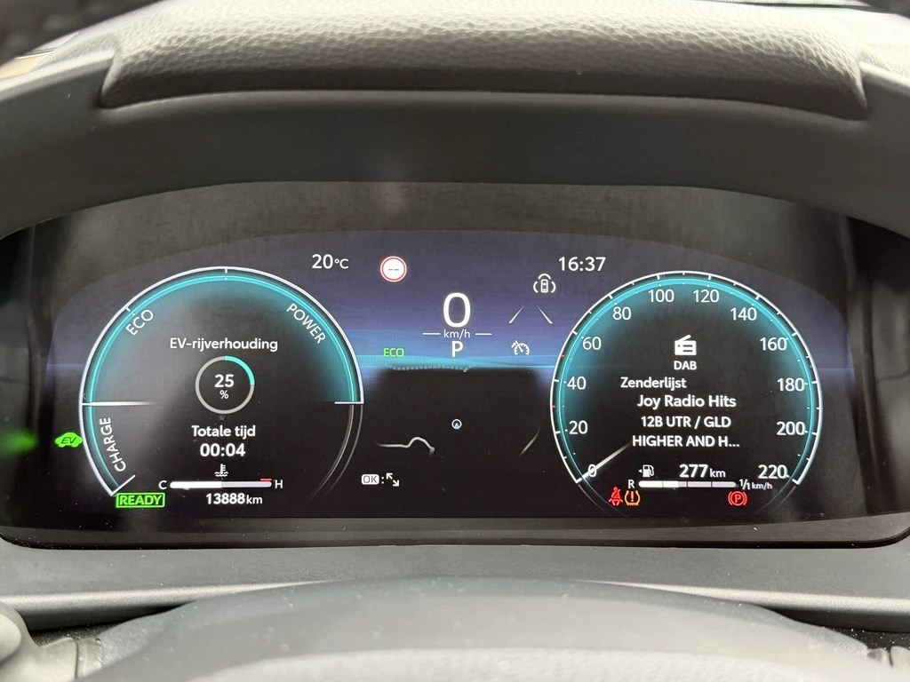 Toyota C-HR – foto 33