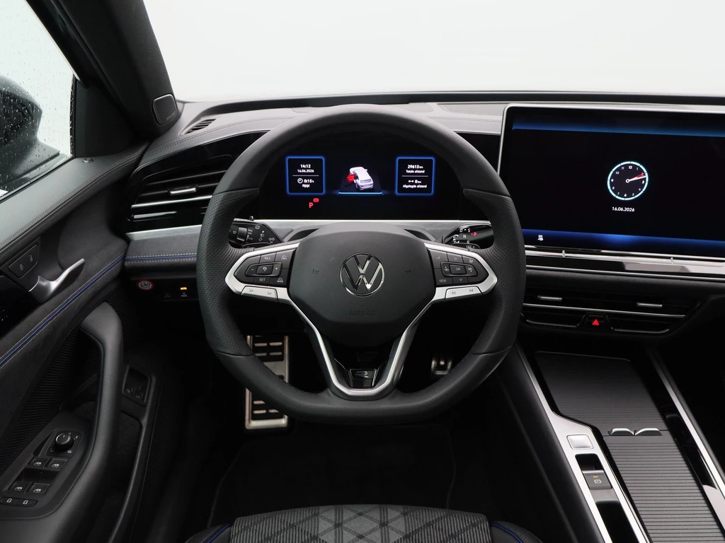 Volkswagen Passat – foto 42