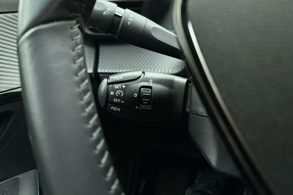 Peugeot 208 – foto 25