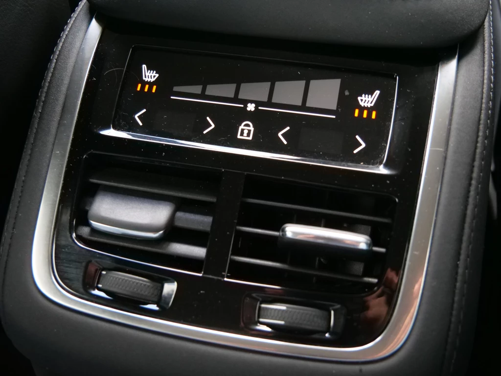 Volvo XC90 – foto 37