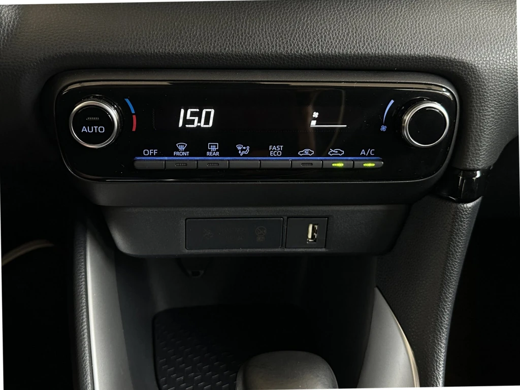 Toyota Yaris – foto 18
