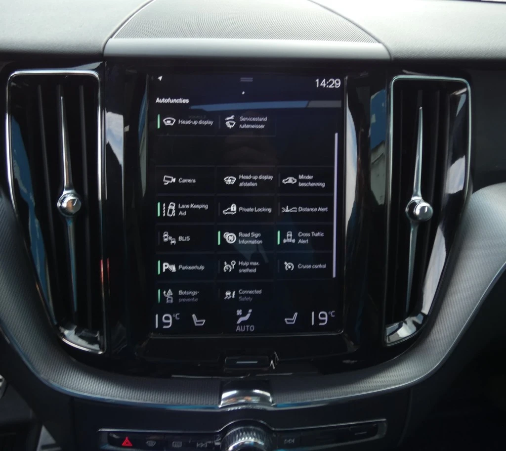 Volvo XC60 – foto 33