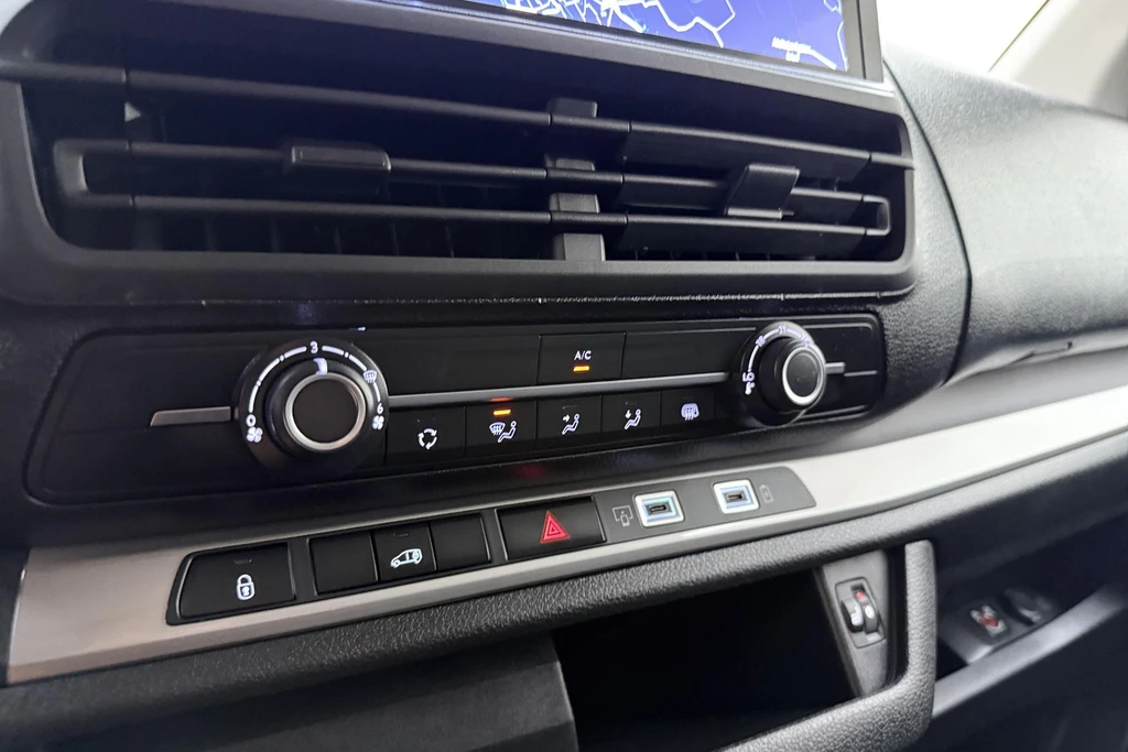 Opel Vivaro – foto 27