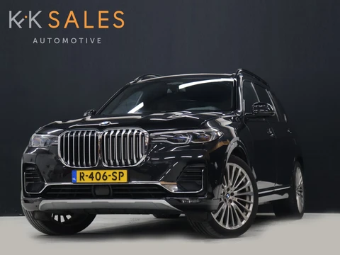 BMW X7 xDrive40i High Executive [SCHUIFKANTELDAK, 7-PERSOONS, BMW LASERLICHT, HEAD-UP, APPLE CARPLAY, SOFTCLOSE, ANDROID, LUCHTVERING, MASSAGESTOELEN, MEMORY SEATS, STOELVERWARMING V+A, VOL LEDER, CAMERA, ELEKTRISCHE ACHTER