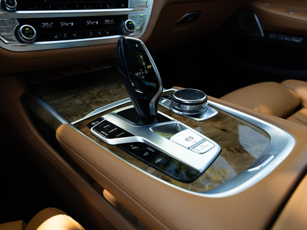 BMW 7 Serie – foto 36