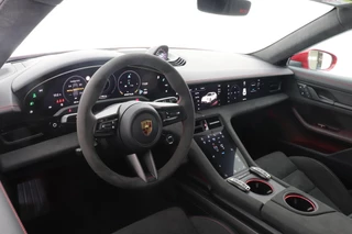 Porsche Taycan – thumbnail 15