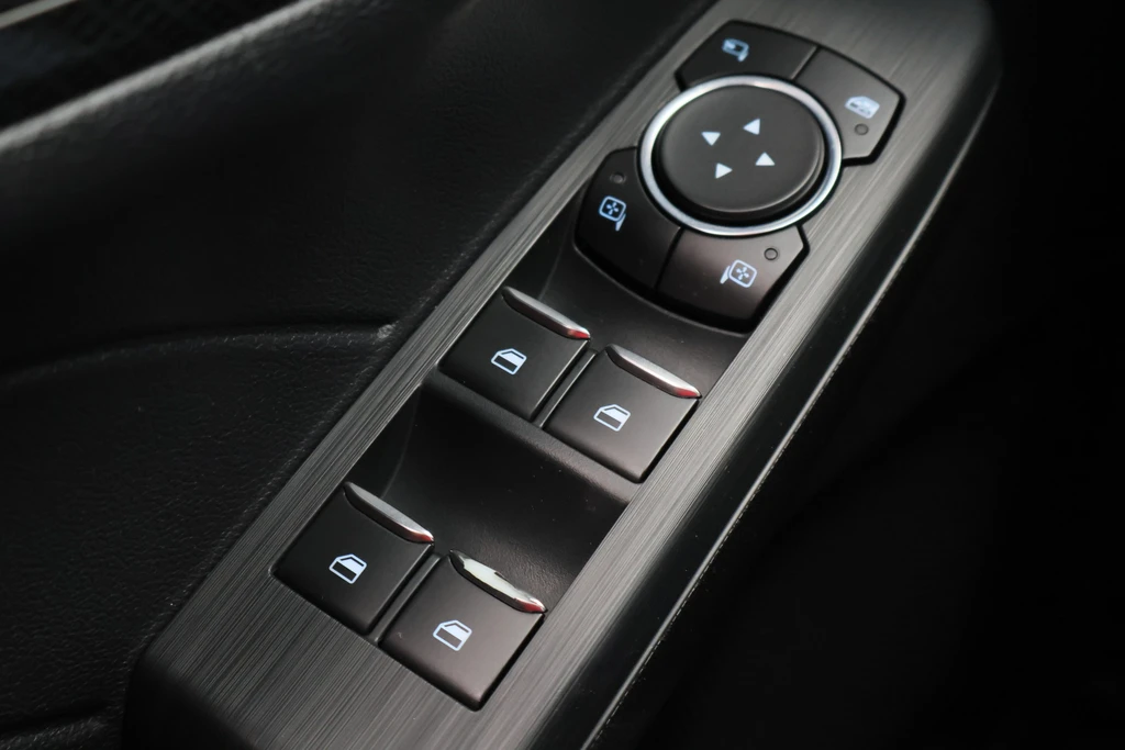 Ford Kuga – foto 34