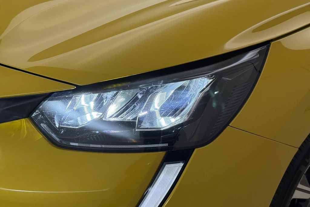 Peugeot 208 – foto 33