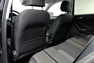 Volkswagen T-Roc – thumbnail 18