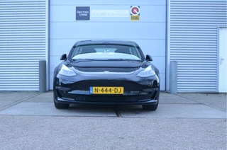Tesla Model 3 – thumbnail 5