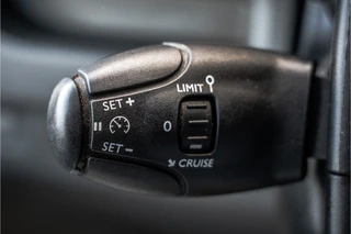 Opel Vivaro – thumbnail 23